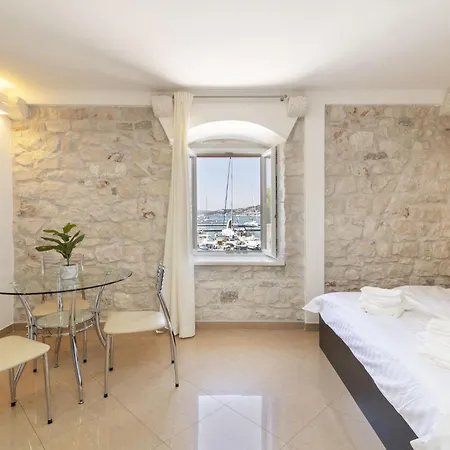 Lucica-1 By Interhome *