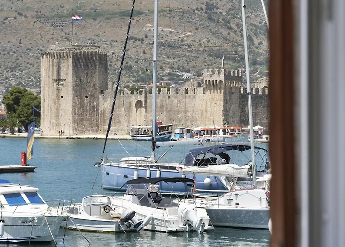 Lucica-1 By Interhome Appartement Trogir