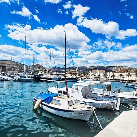 Apartmán Lucica-1 By Interhome Trogir